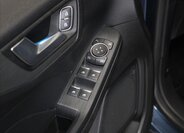 Ford Kuga SUV / Terénní 1,5 l 88 kw