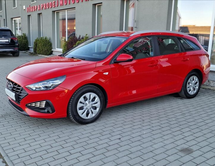Hyundai i30 Kombi 998,0 88 kw