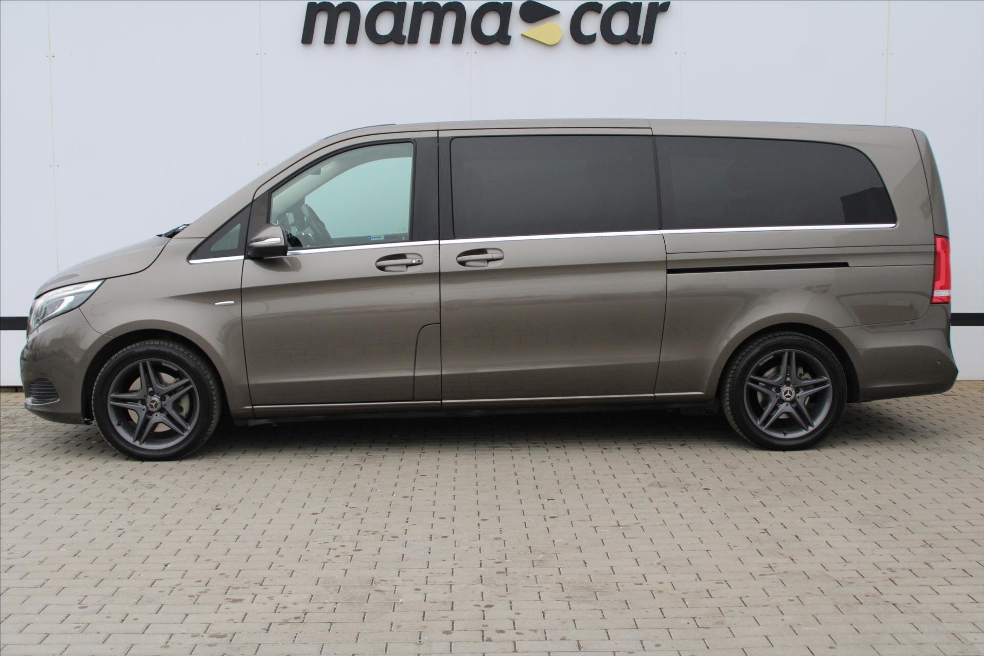 Mercedes-Benz Třídy V MPV 2,1 l 140 kw
