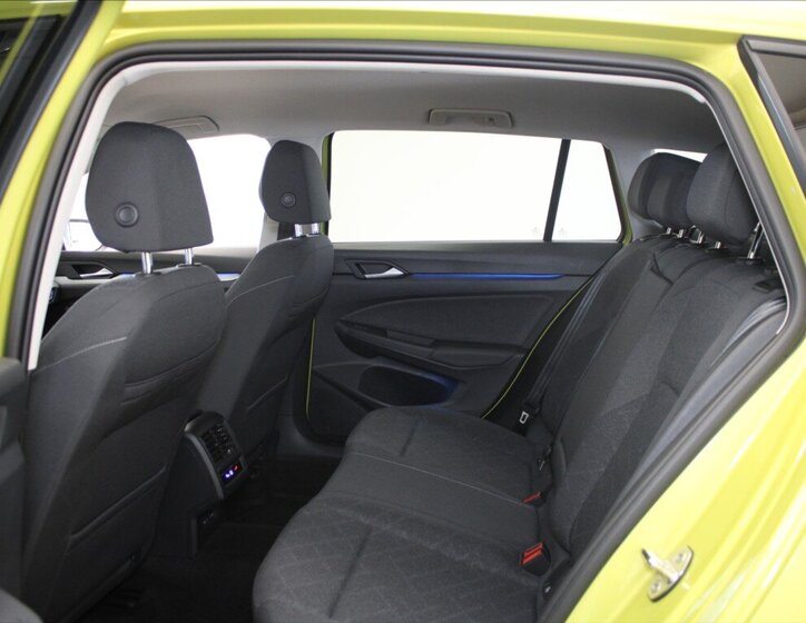 Volkswagen Golf Kombi 1,5 l 96 kw