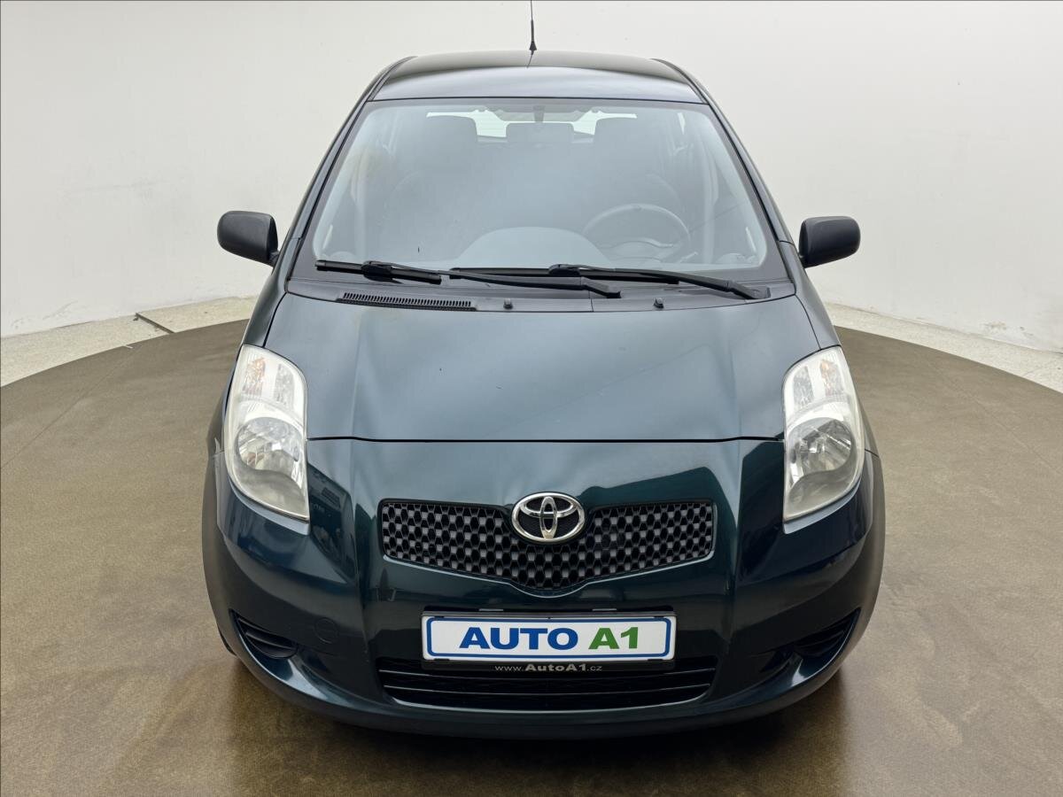 Toyota Yaris Hatchback 1,3 l 64 kw
