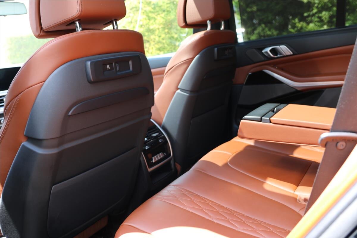 BMW X5 Kombi 3,0 l 290 kw