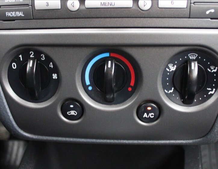 Ford Fusion Hatchback 1,4 l 59 kw