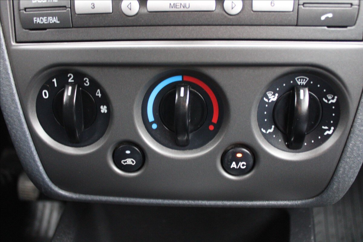 Ford Fusion Hatchback 1,4 l 59 kw