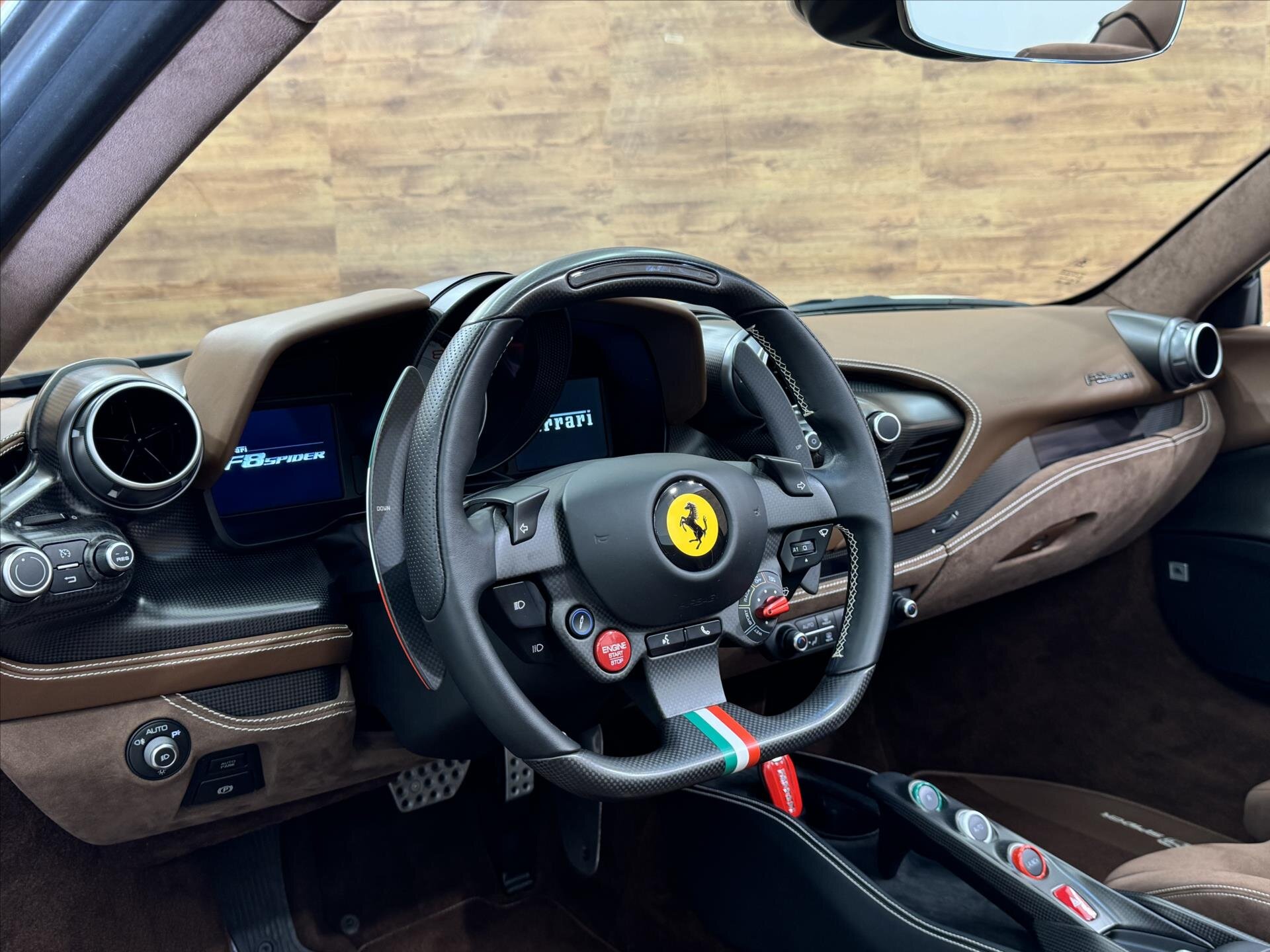 Ferrari F8 Kabriolet 3,9 l 530 kw