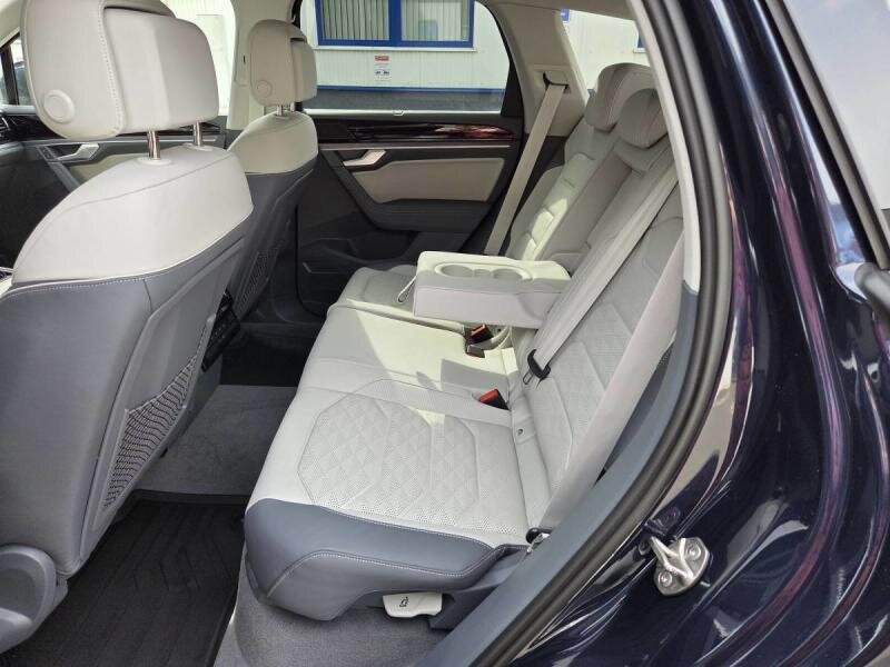 Volkswagen Touareg SUV 3,0 l 210 kw