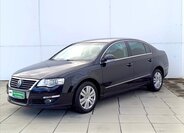 Volkswagen Passat Sedan 2,0 l 103 kw