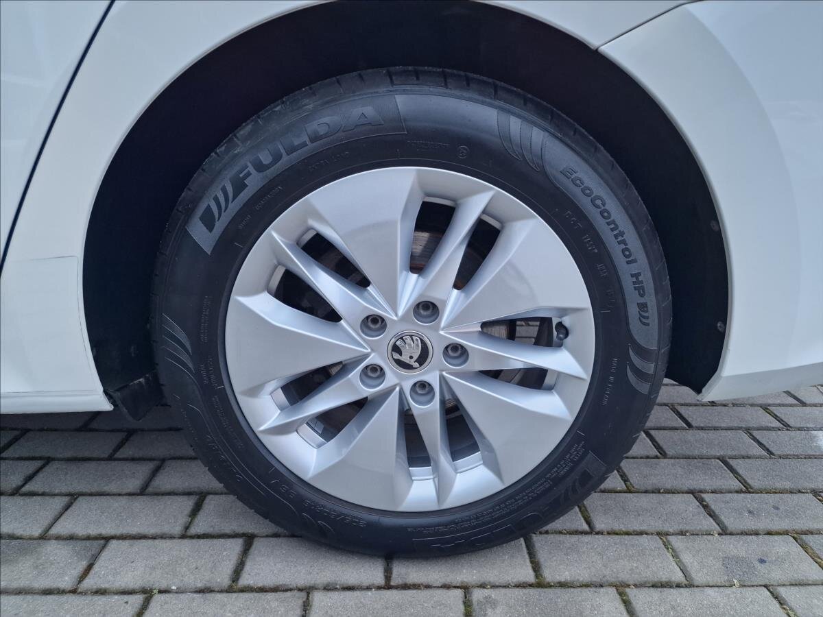 Škoda Octavia Kombi 2,0 l 85 kw