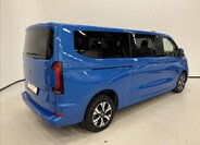 Volkswagen Caravelle 2