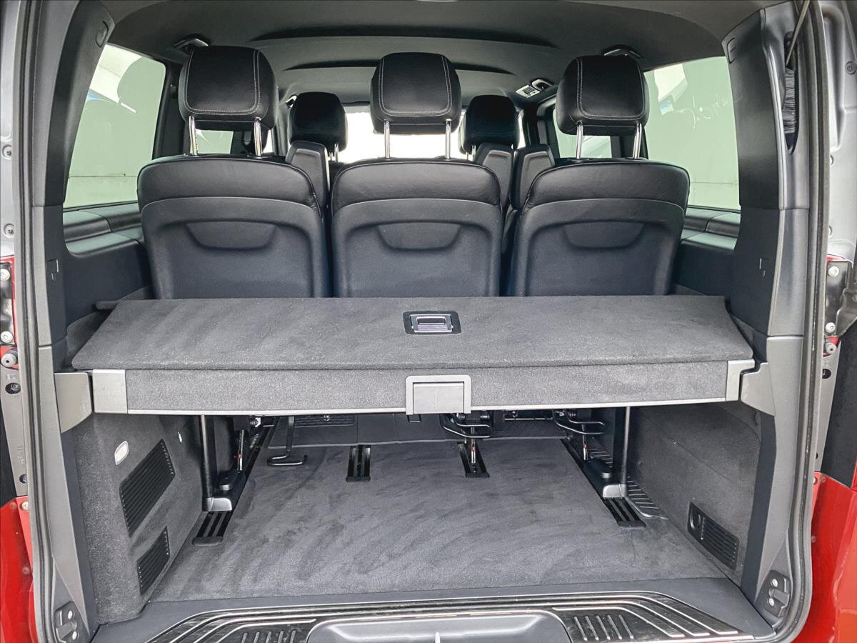 Mercedes-Benz Třídy V MPV 2,0 l 176 kw
