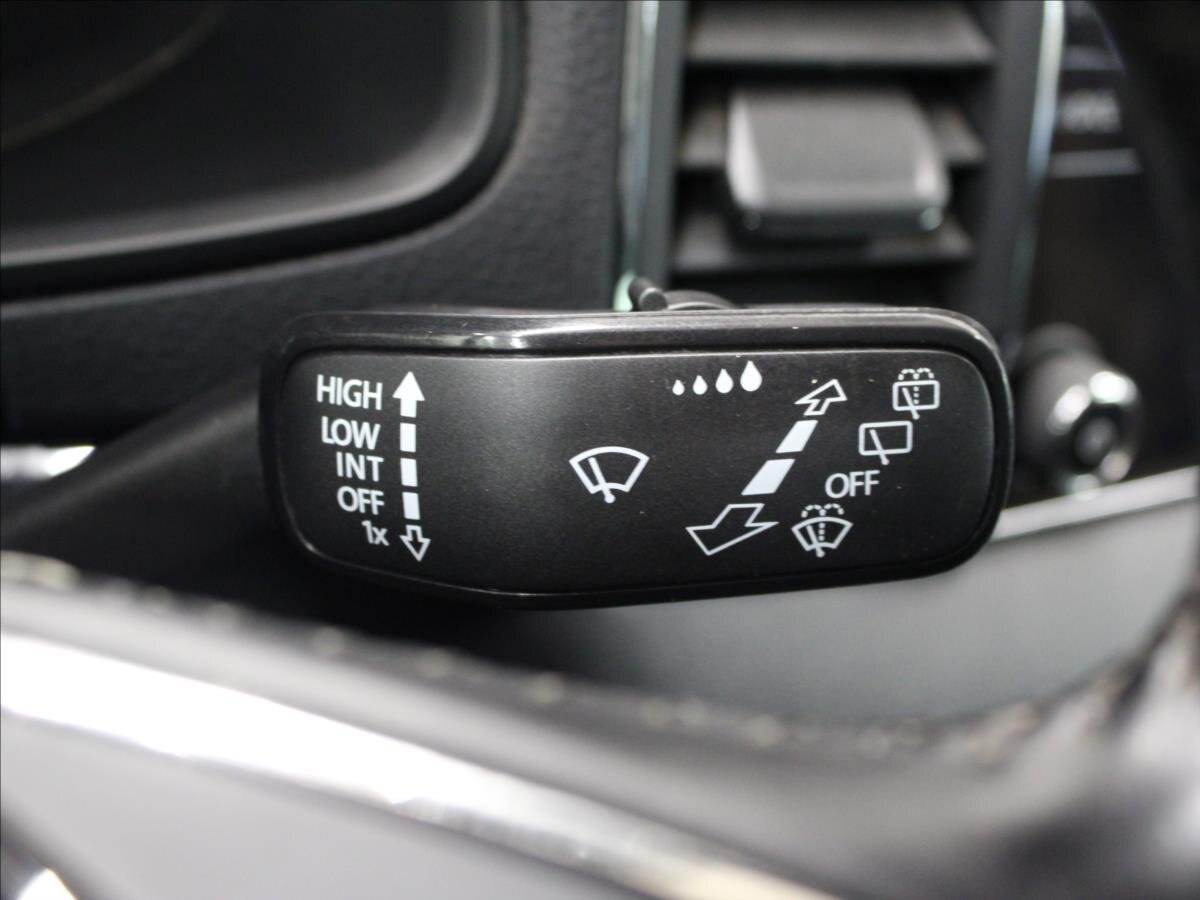 Škoda Karoq Kombi 2,0 l 110 kw