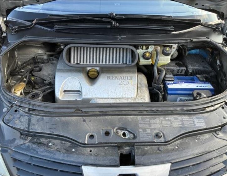 Renault Espace Skříň 2,0 l 120 kw