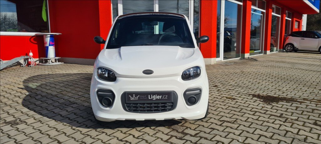 Microcar DUE Hatchback 498,0 6 kw