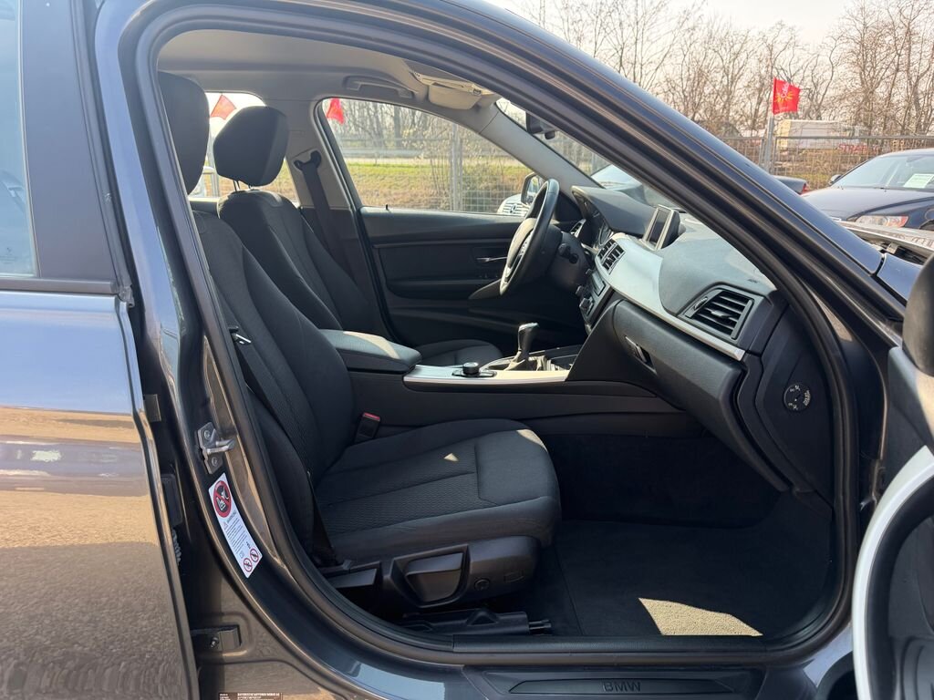 BMW Řada 3 Kombi 2,0 l 180 kw