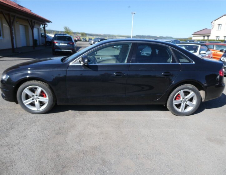 Audi A4 Sedan / Limuzína 2,0 l 105 kw