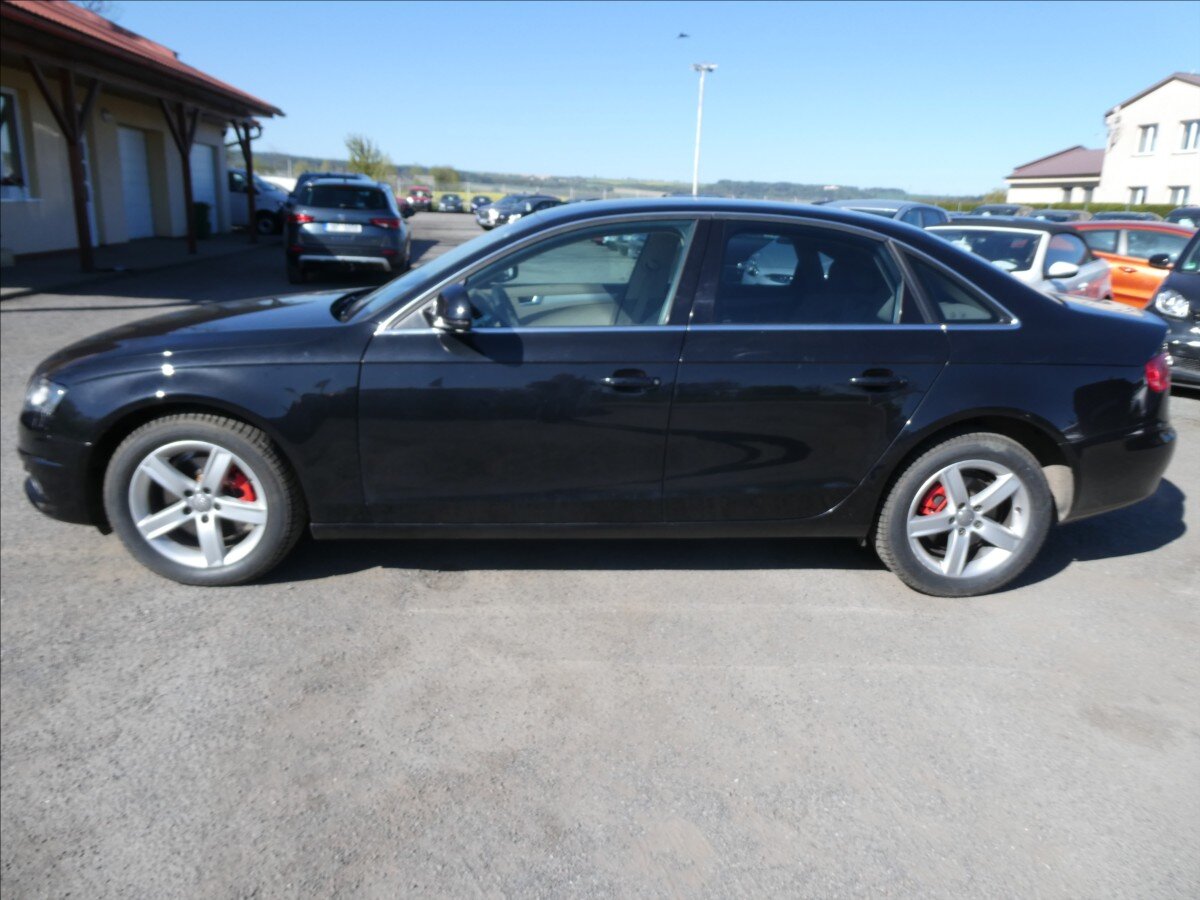 Audi A4 Sedan / Limuzína 2,0 l 105 kw
