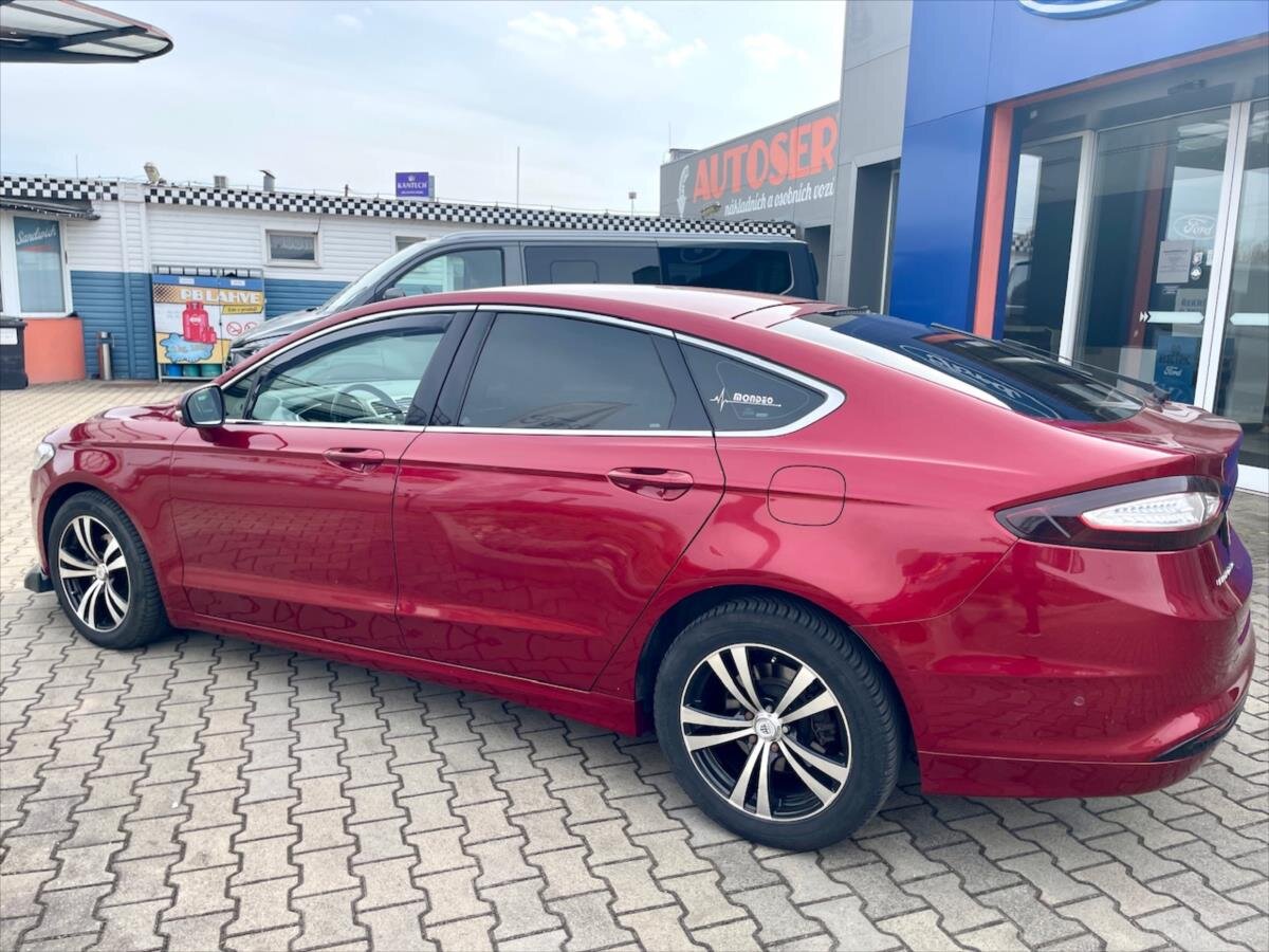 Ford Mondeo Hatchback 1,5 l 118 kw