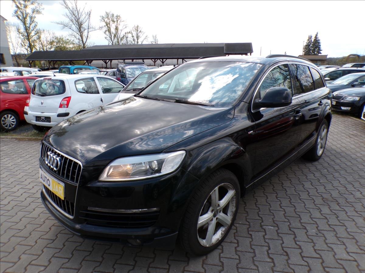 Audi Q7 Kombi 3,0 l 176 kw