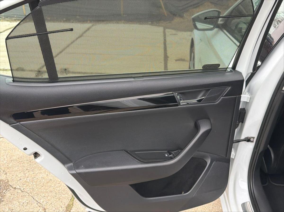 Škoda Superb Sedan 2,0 l 140 kw