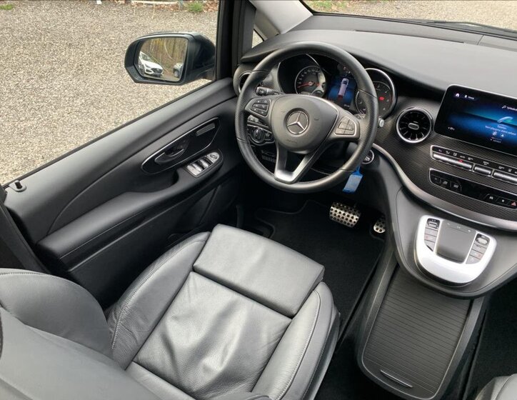 Mercedes-Benz Ostatní Ostatní 2,0 l 174 kw