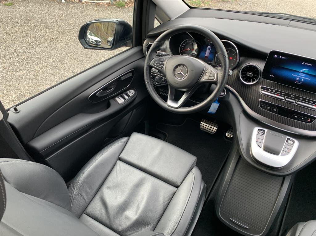 Mercedes-Benz Ostatní Ostatní 2,0 l 174 kw