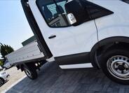 Ford Transit 9