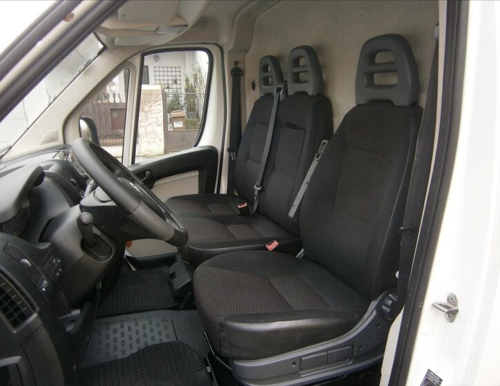 Citroën Jumper Skříň 2,2 l 110 kw