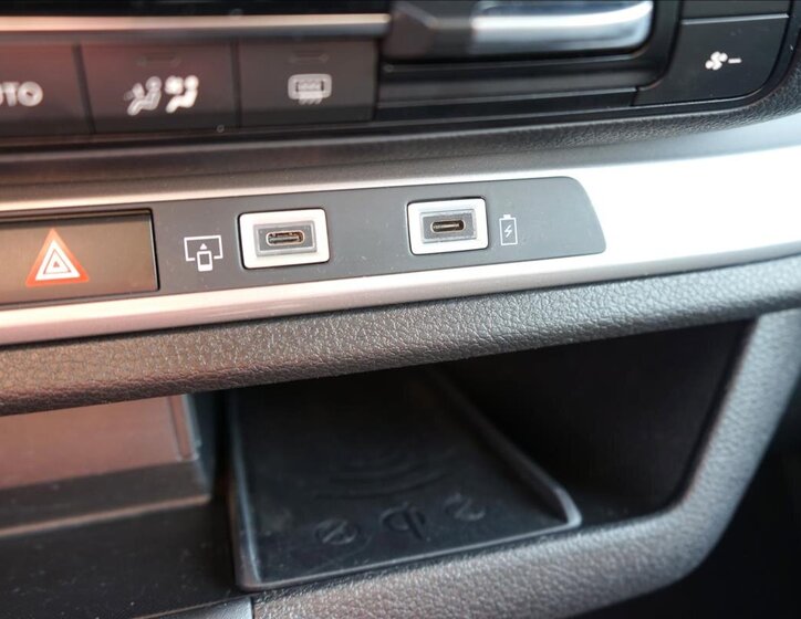 Citroën SpaceTourer MPV 2,2 l 133 kw