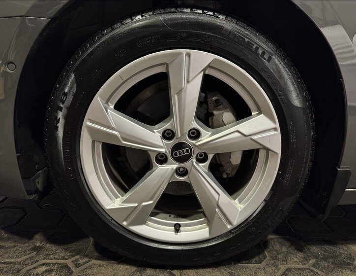 Audi A6 Kombi 2,0 l 150 kw