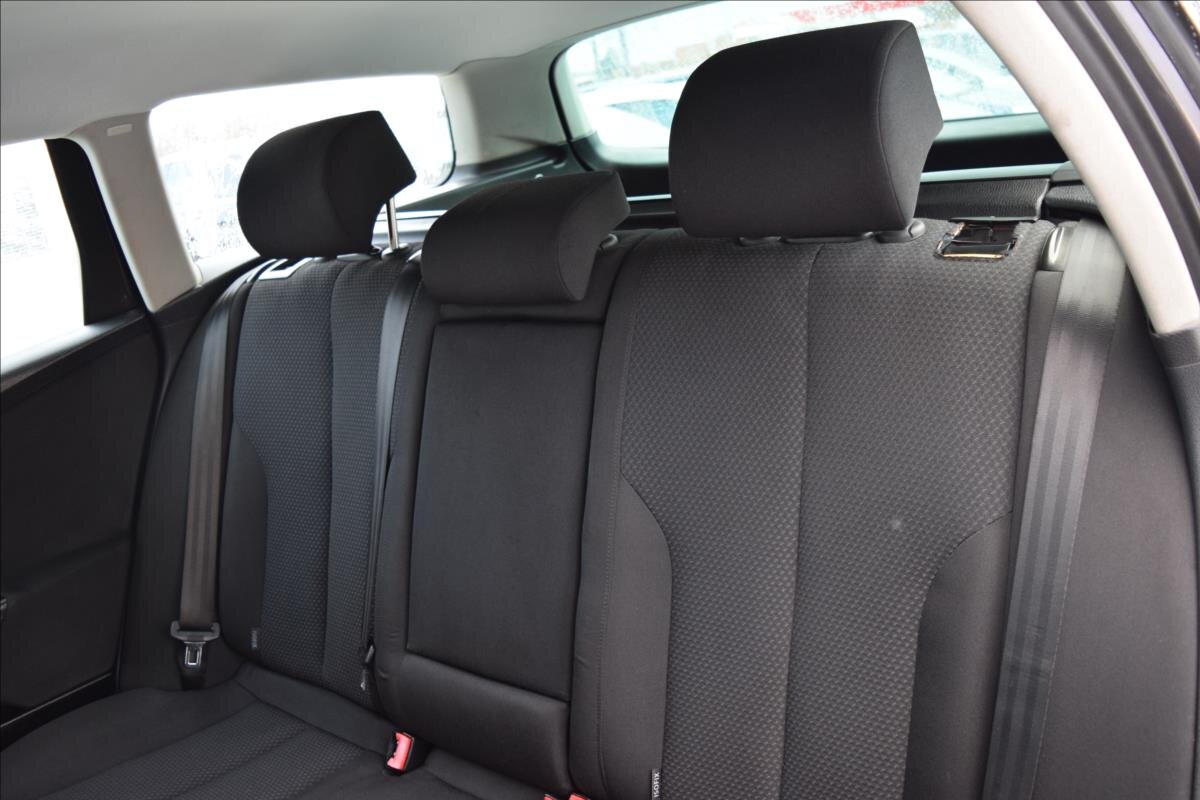 Volkswagen Passat Kombi 1,9 l 77 kw