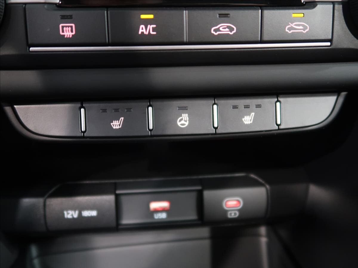 KIA Ceed Kombi 1,5 l 103 kw