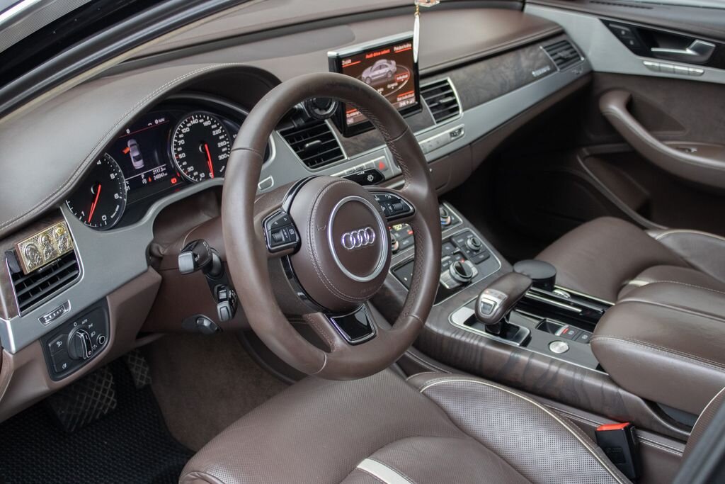 Audi A8 Sedan 3,0 l 184 kw