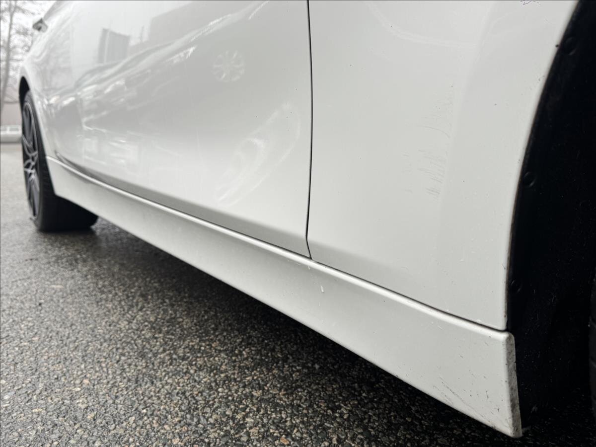 BMW Řada 3 Kombi 2,0 l 105 kw