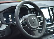 Volvo XC60 SUV / Terénní 2,0 l 186 kw