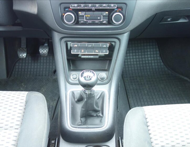 Volkswagen Sharan 27