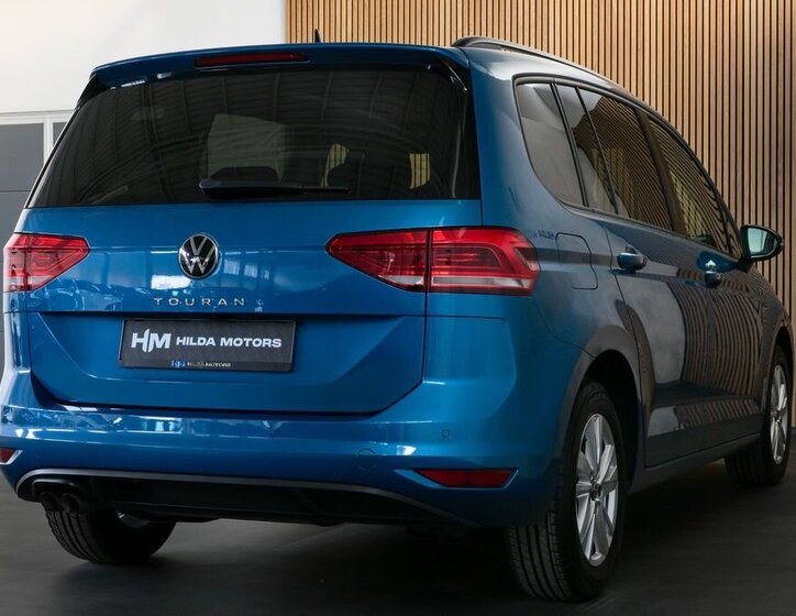 Volkswagen Touran 4