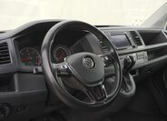 Volkswagen Caravelle 9