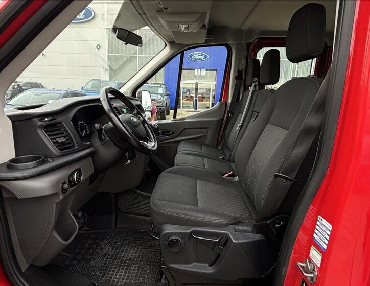 Ford Transit 16