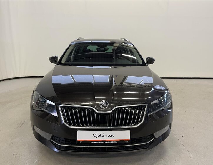 Škoda Superb Kombi 1,6 l 88 kw