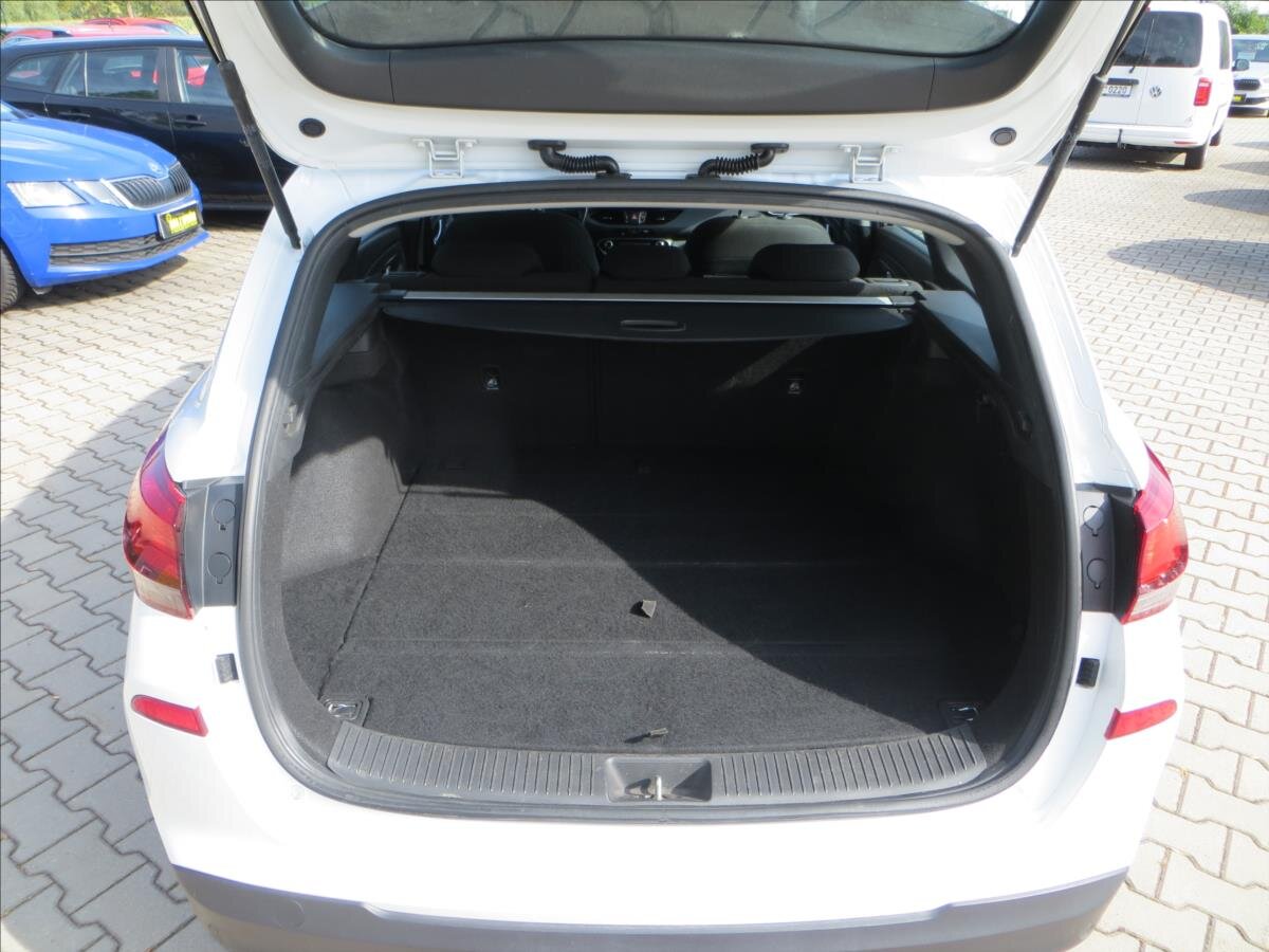 Hyundai i30 Kombi 1,6 l 85 kw