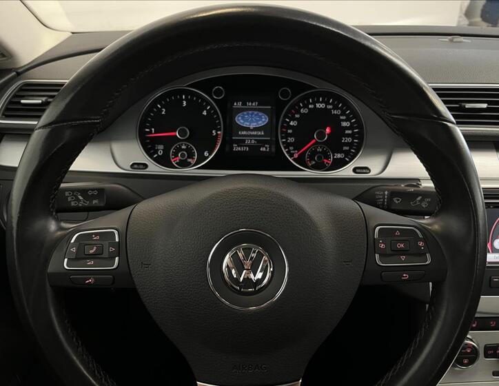 Volkswagen CC 13