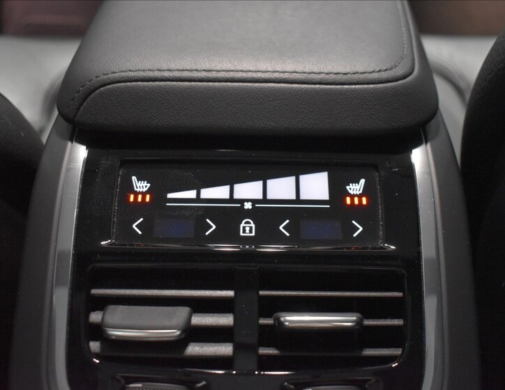 Volvo S60 Sedan / Limuzína 2,0 l 184 kw