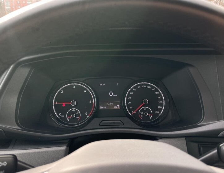 Volkswagen Caravelle VAN / Minibus 2,0 l 110 kw