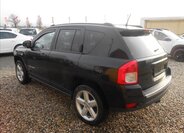 Jeep Compass 8