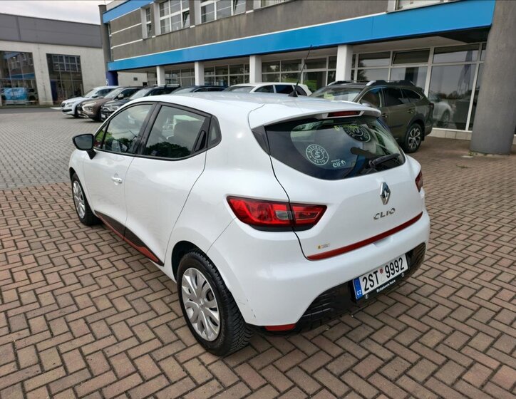 Renault Clio Hatchback 1,1 l 54 kw