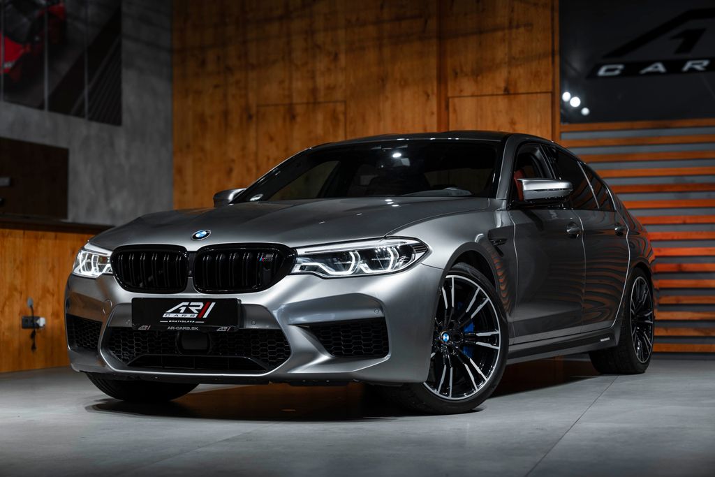 BMW M5