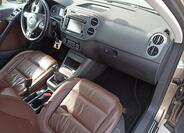 Volkswagen Tiguan 16