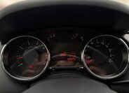 Peugeot 3008 MPV 1,6 l 88 kw