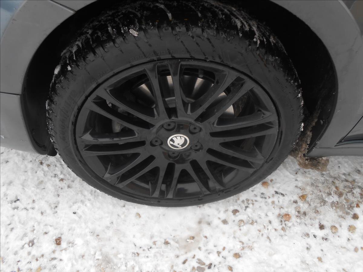 Škoda Superb Kombi 2,0 l 125 kw