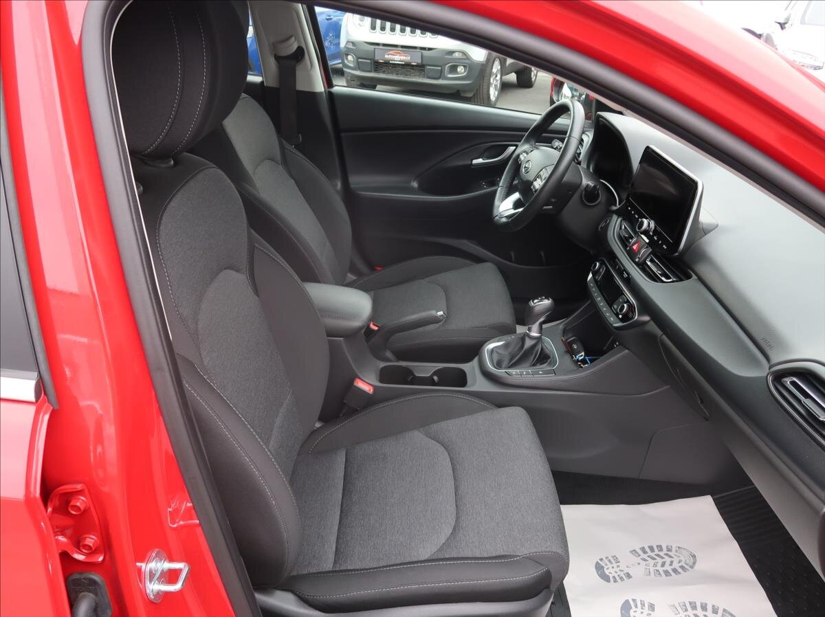 Hyundai i30 Hatchback 998,0 88 kw